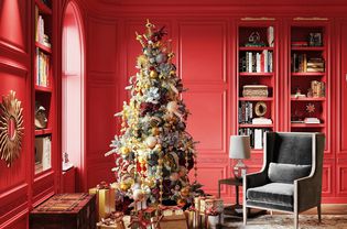 沃尔玛红房装饰圣诞树